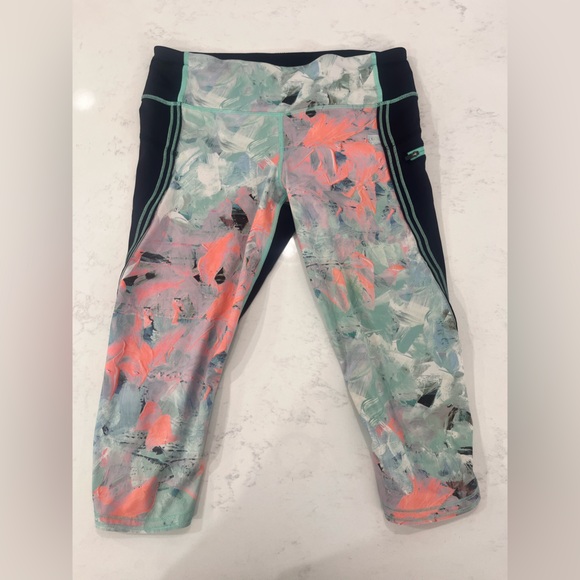 lululemon athletica Pants - lululemon athletica Multicolor Abstract Leggings
